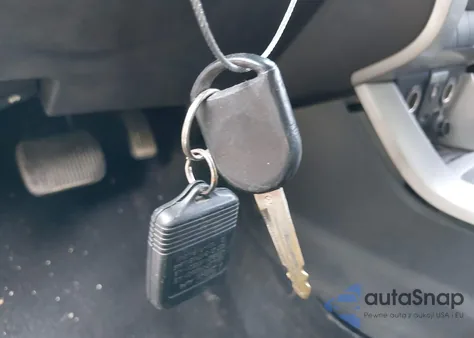 2009 Ford Focus Ses из США, поврежденный, VIN 1FAHP36N29W123219